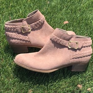 Booties w/ braided &gold accents &memory foam